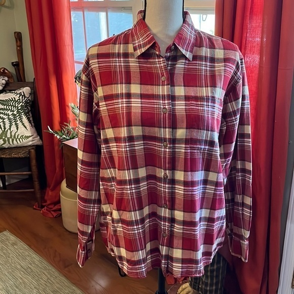 G.H.‎ Bass & co flannel shirt. Size medium. - Picture 1 of 5